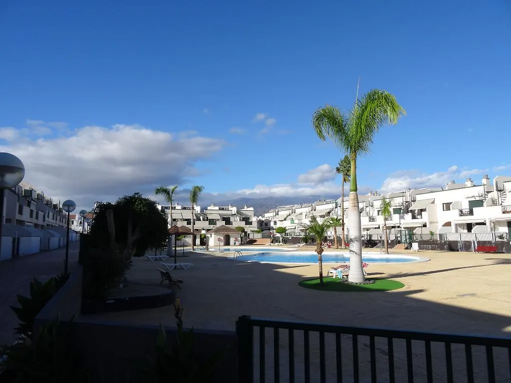 Residencial Los Geranios 13 Costa Del Silencio